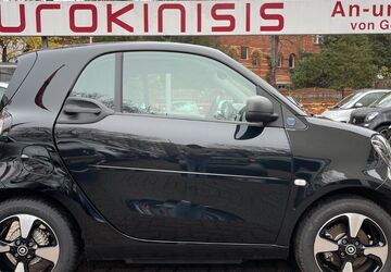 Smart ForTwo 10.000 km 13.888 &euro; Berlin 10787