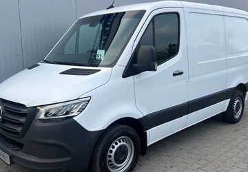 Mercedes-Benz Sprinter 199.111 km 22.299 &euro; Berlin 13055
