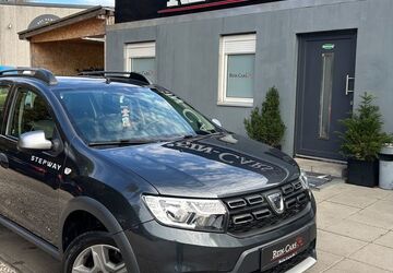 Dacia Sandero 117.000 km 4.490 &euro; Berlin 13088