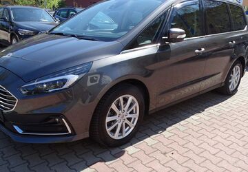 Ford Galaxy 66.473 km 28.900 &euro; Berlin 12359