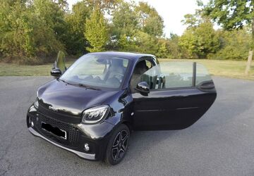 Smart ForTwo 13.103 km 14.900 &euro; Berlin 12524