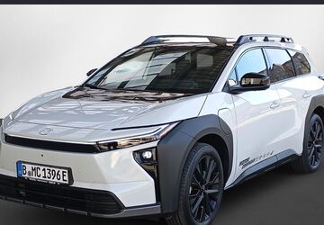 Toyota bZ4X 2.437 km 59.190 &euro; Berlin 13403
