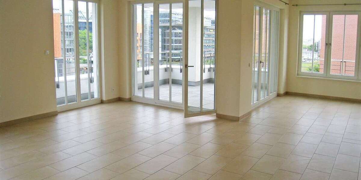 Etagenwohnung Berlin Tiergarten - 3 Zimmer, 136 m&sup2;, 2.670&euro; | Angebot:27243483