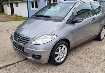 Mercedes-Benz A 170 121.000 km 4.900 &euro; Berlin 12357
