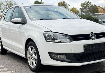 VW Polo 107.000 km 7.190 &euro; Berlin 12159