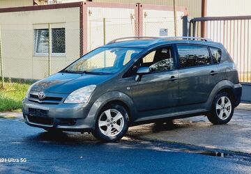 Toyota Corolla Verso 114.554 km 3.200 &euro; Berlin 13629