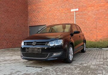 VW Polo 120.000 km 5.599 &euro; Berlin 12489