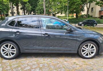 VW Polo 43.600 km 16.300 &euro; Berlin 12109