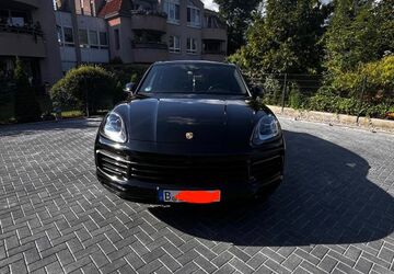 Porsche Cayenne 89.000 km 51.000 &euro; Berlin ,alt-Treptow 12435