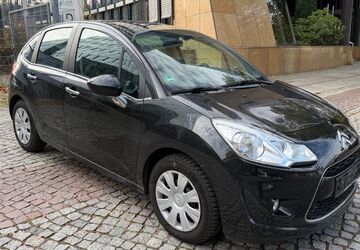 Citroen C3 137.000 km 2.699 &euro; Berlin 10553