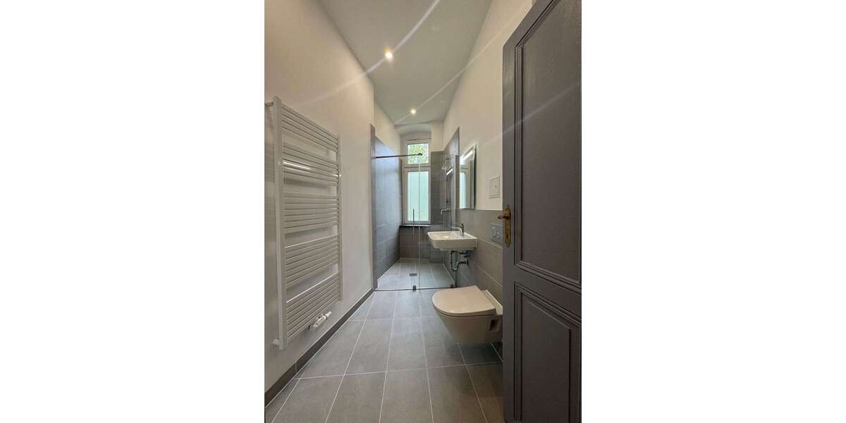 Etagenwohnung Berlin Mitte - 3 Zimmer, 105 m&sup2;, 2.349&euro; | Angebot:27143526
