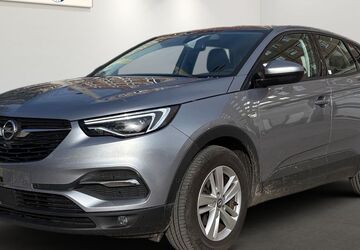 Opel Grandland (X) 138.931 km 10.499 &euro; Berlin 12681