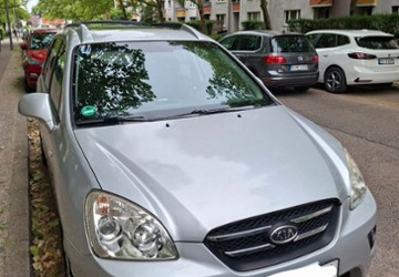 Kia Carens 73.500 km 3.950 &euro; Berlin 12353