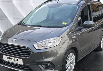 Ford Tourneo Courier 31.465 km 12.990 &euro; Berlin 10553