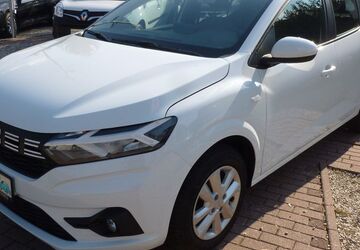 Dacia Sandero 24.100 km 14.900 &euro; Berlin 12683