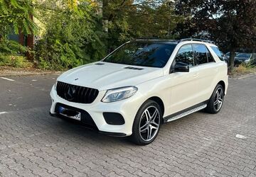 Mercedes-Benz GLE 350 117.000 km 28.999 &euro; Berlin 13347