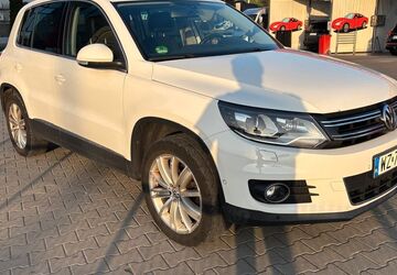 VW Tiguan 297.000 km 7.999 &euro; Berlin 12627