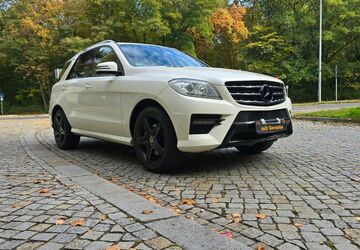 Mercedes-Benz ML 350 170.000 km 17.900 &euro; Berlin 13409