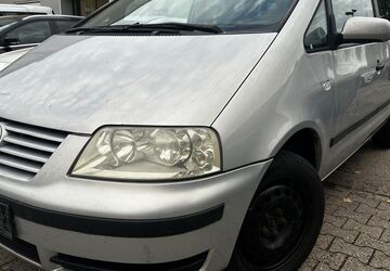 VW Sharan 200.000 km 3.000 &euro; Berlin 13127