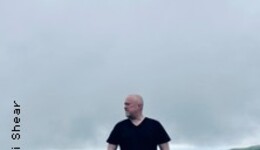 Assemblage 23 + Mari Kattmann