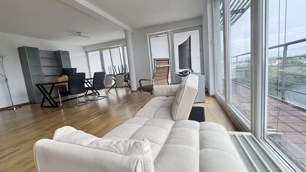 Etagenwohnung Berlin Charlottenburg-Wilmersdorf - 3 Zimmer, 126 m&sup2;, 2.160&euro; | Angebot:27144512